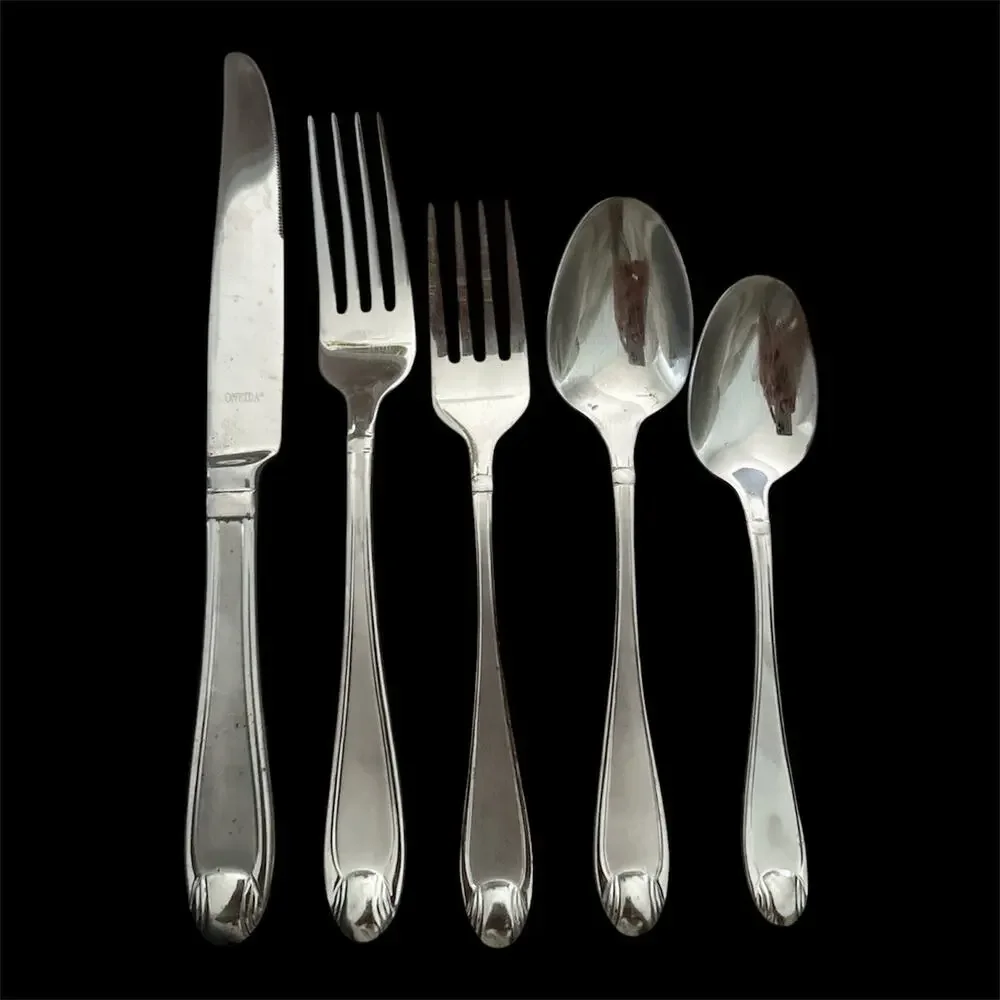 5 pc Place Setting SATIN GARNET Oneida 18/10 Stainless Flatware Spoon Fork Knife